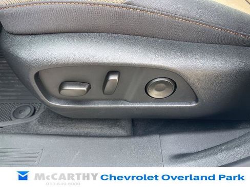 New 2026 Chevrolet Equinox ACTIV w/ Convenience Package III AWD/4WD image 18
