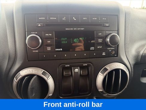 Used 2016 Jeep Wrangler Sport w/ Quick Order Package 24S AWD/4WD image 15