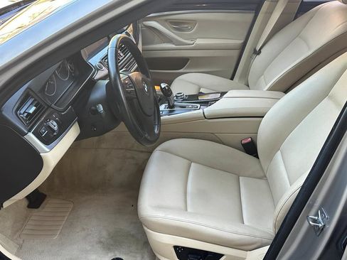 Used 2011 BMW 528i Sedan RWD image 11