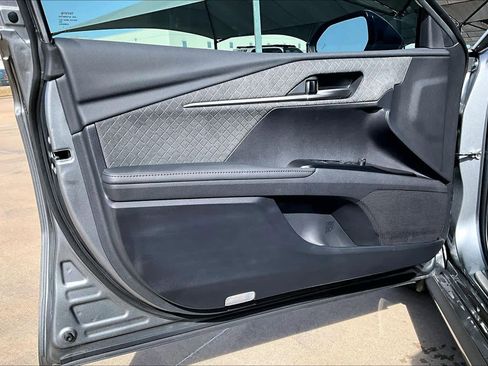 Used 2026 Toyota Camry XLE image 24