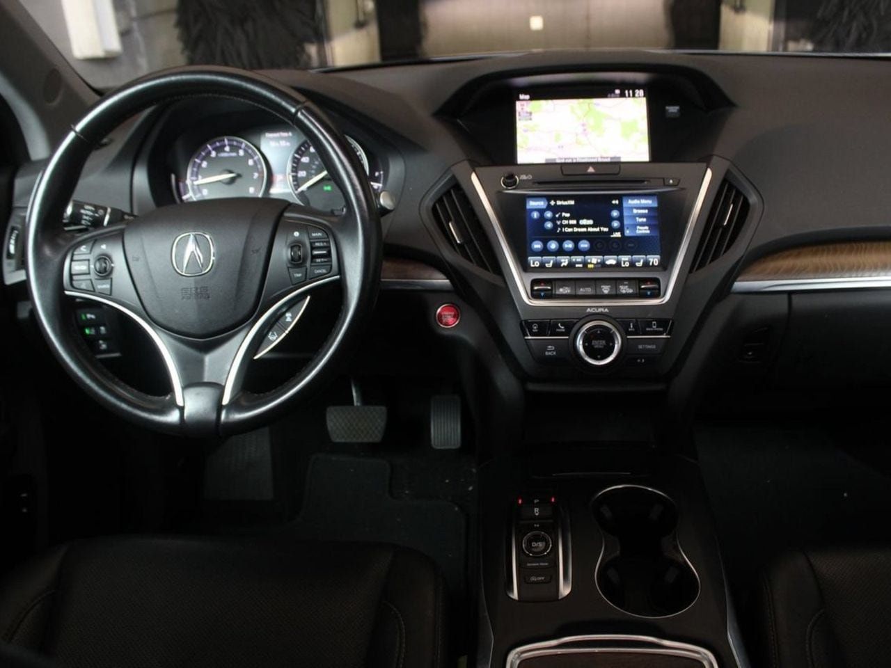 Used 2020 Acura MDX w/ Technology Package FWD image 19