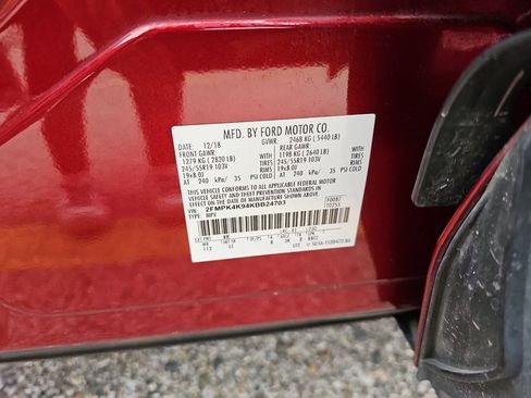 Used 2019 Ford Edge Titanium w/ Class II Trailer Tow Package image 35