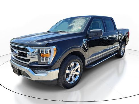 Used 2023 Ford F150 XLT w/ Equipment Group 302A High RWD image 4