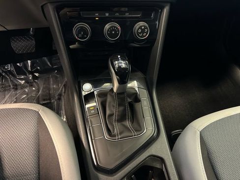 Certified 2025 Volkswagen Taos S FWD image 26