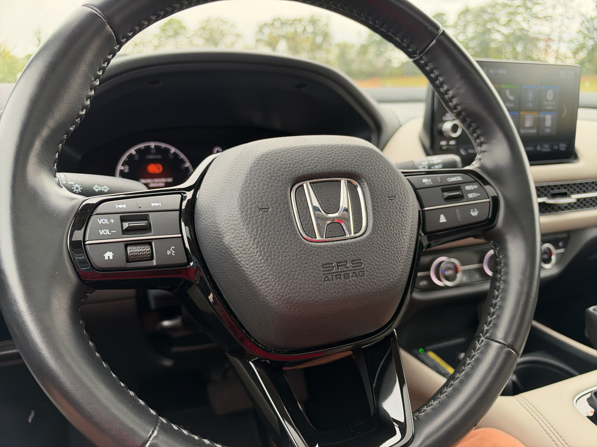 Used 2025 Honda HR-V EX-L image 31