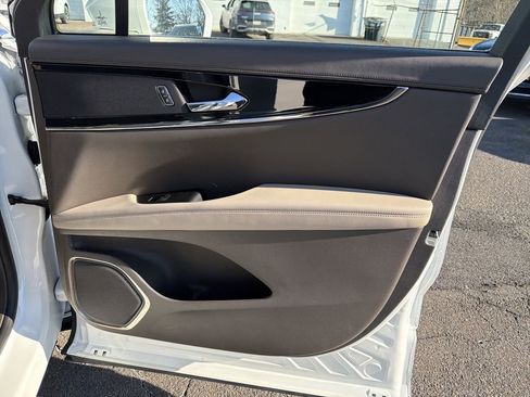 Certified 2023 Lincoln Nautilus Standard w/ Premium Package image 14