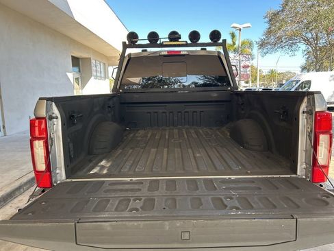 Used 2021 Ford F250 Lariat w/ Lariat Ultimate Package image 35