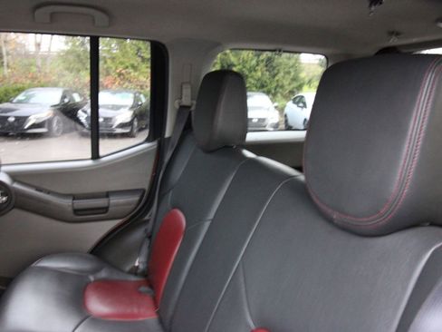 Used 2013 Nissan Xterra S w/ Value Package image 29