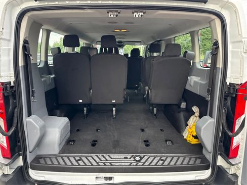 Used 2018 Ford Transit 350 XLT RWD image 15