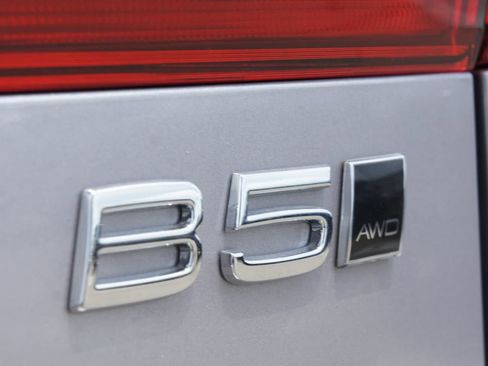 New 2026 Volvo XC60 B5 Plus w/ Protection Package Premier image 10