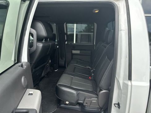 Used 2016 Ford F250 Lariat w/ Lariat Ultimate Package AWD/4WD image 22