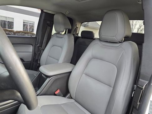 Used 2015 Chevrolet Colorado W/T image 24