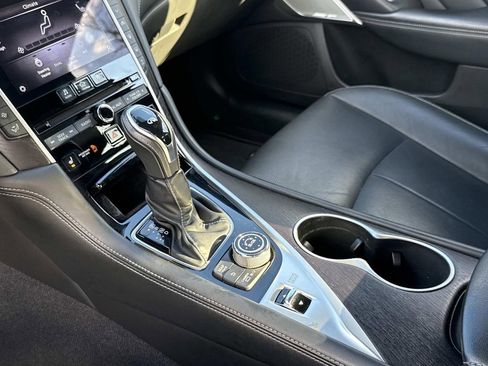 Used 2022 INFINITI Q50 Sensory image 7