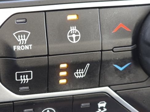 Used 2021 Jeep Gladiator Overland image 6