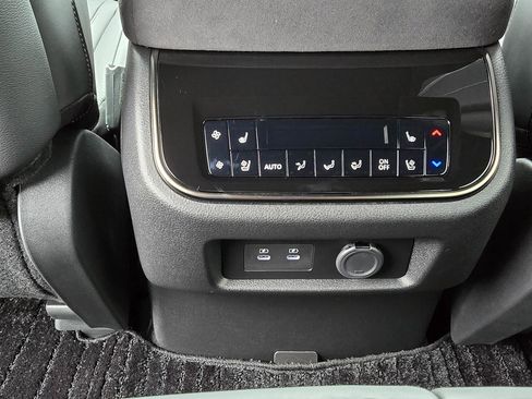 New 2026 INFINITI QX80 Autograph w/ Premium Cargo Package image 33