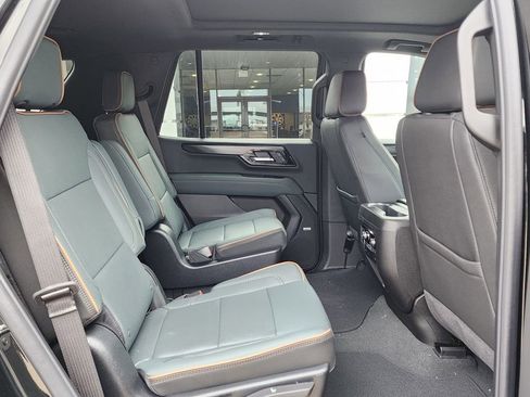 New 2026 GMC Yukon AT4 w/ AT4 Premium Package AWD/4WD image 48