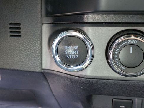 Used 2022 Toyota Tacoma TRD Sport w/ Technology Package image 20