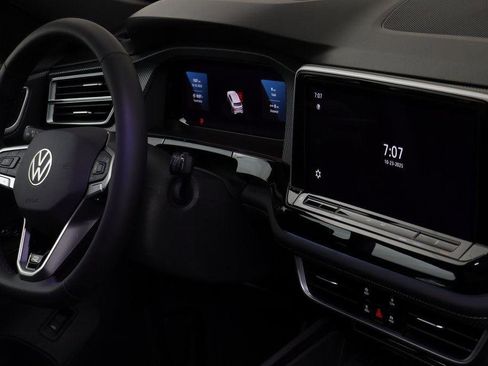 New 2026 Volkswagen Atlas Cross Sport SEL R-Line image 20