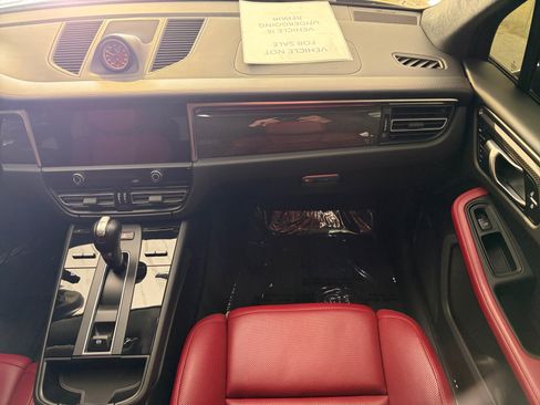 Certified 2023 Porsche Macan GTS AWD/4WD image 26