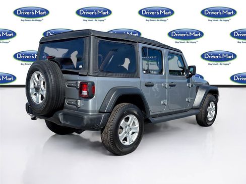 Used 2018 Jeep Wrangler Unlimited Sport S image 7