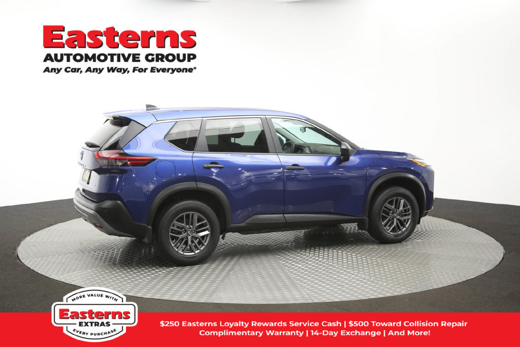 Used 2023 Nissan Rogue S AWD/4WD image 44