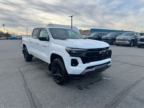 Certified 2025 Chevrolet Colorado Z71 w/ Z71 Convenience Package 2 image 7