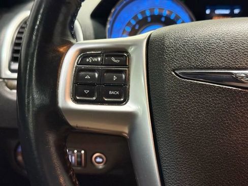 Used 2012 Chrysler 300 C image 14