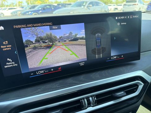Certified 2024 BMW 330i Sedan RWD image 24