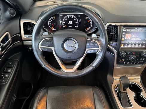 Used 2016 Jeep Grand Cherokee Limited 75th Anniversary RWD image 11