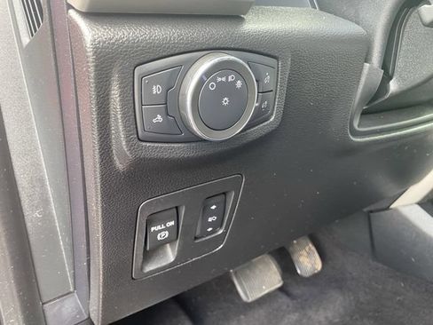 Used 2020 Ford F150 Lariat w/ Max Trailer Tow Package AWD/4WD image 19