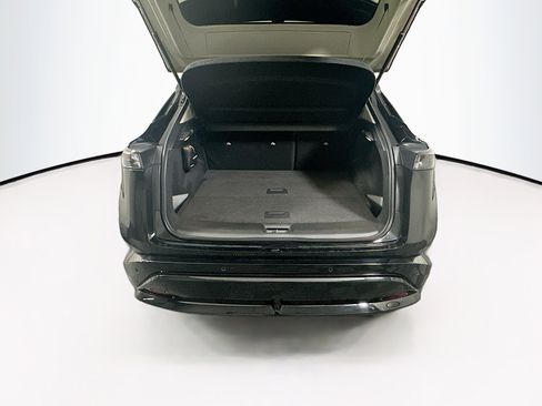 Used 2023 Nissan Ariya FWD image 30