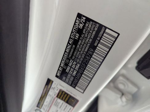 Used 2025 Mercedes-Benz GLC 43 AMG 4MATIC image 27