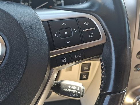 Used 2020 Lexus GX 460 Premium AWD/4WD image 25