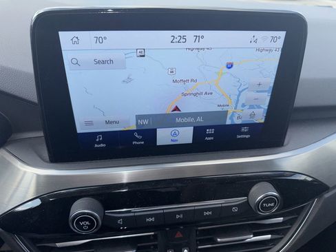 Used 2022 Ford Escape Titanium image 19