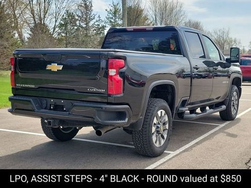 Certified 2024 Chevrolet Silverado 2500 Custom w/ Custom Value Package AWD/4WD image 4