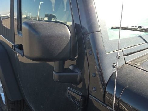 Used 2018 Jeep Wrangler Sport image 5