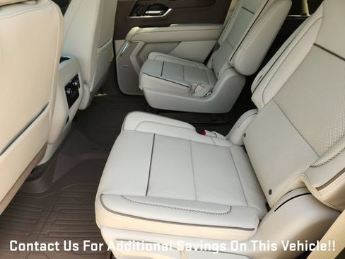 New 2026 GMC Yukon Denali w/ Sun & Power Step Package AWD/4WD image 24