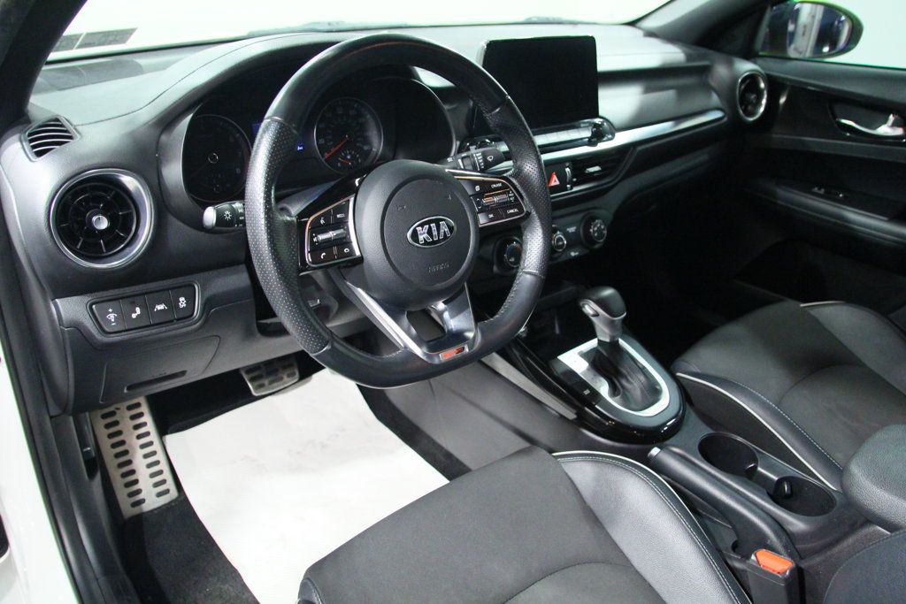 Used 2021 Kia Forte GT-Line FWD image 5