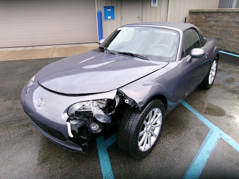 Used 2006 MAZDA MX-5 Miata Sport RWD image 1