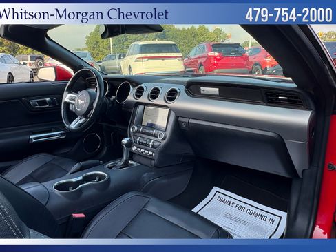 Used 2022 Ford Mustang Premium image 31