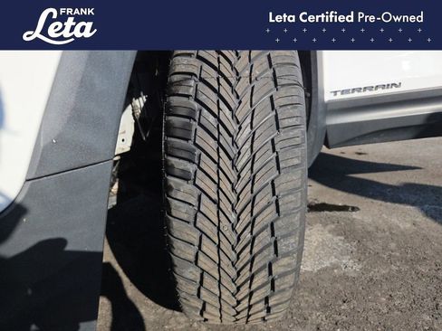 Used 2021 GMC Terrain SLT w/ LPO, Floor Liner Package image 31