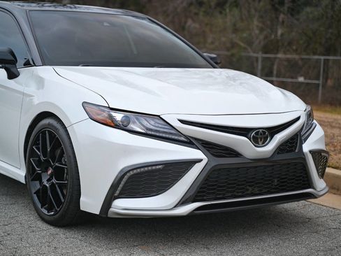 Used 2023 Toyota Camry XSE image 29