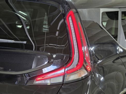 Used 2023 Kia Soul GT-Line w/ GT-Line Technology Package image 12
