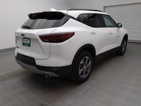 Used 2024 Chevrolet Blazer LT w/ Convenience Package FWD image 9