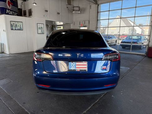 Used 2021 Tesla Model 3 Standard Range Plus image 15