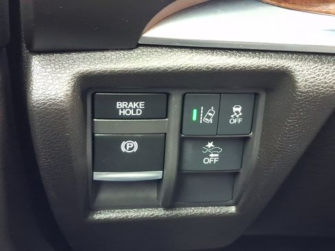 Used 2019 Acura MDX SH-AWD image 29
