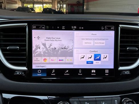 Used 2025 Chrysler Pacifica Select FWD image 33