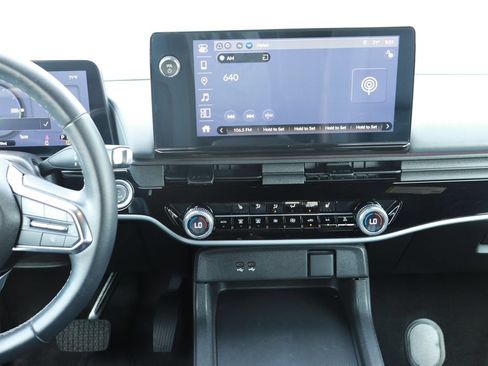 Certified 2024 Honda Prologue Touring image 16
