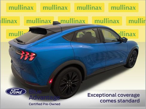 Used 2025 Ford Mustang Mach-E Select w/ Comfort Package Lite RWD image 3