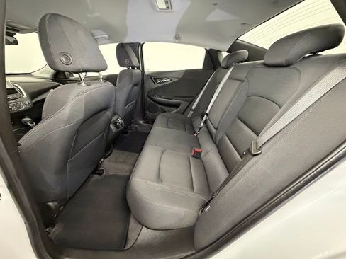 Used 2024 Chevrolet Malibu LT w/ Sport Edition image 5